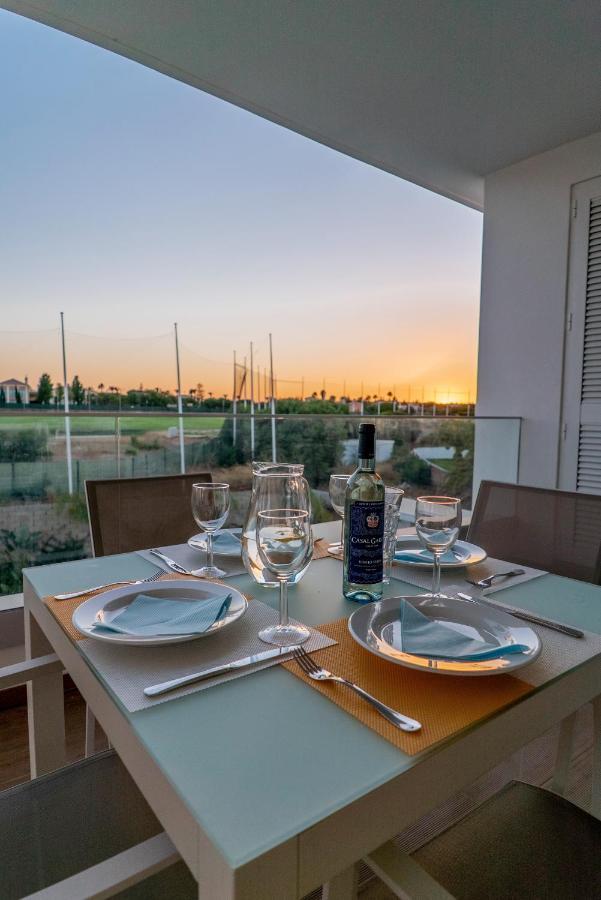Sunset Apartment *